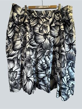 Style & Co Women’s Floral Midi Skirt Size 20W Black White Linen Blend
